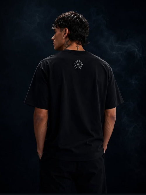 CAMISETA NEGRA