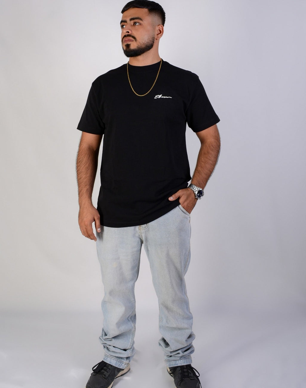 INSTINTO · REGULAR T-SHIRT