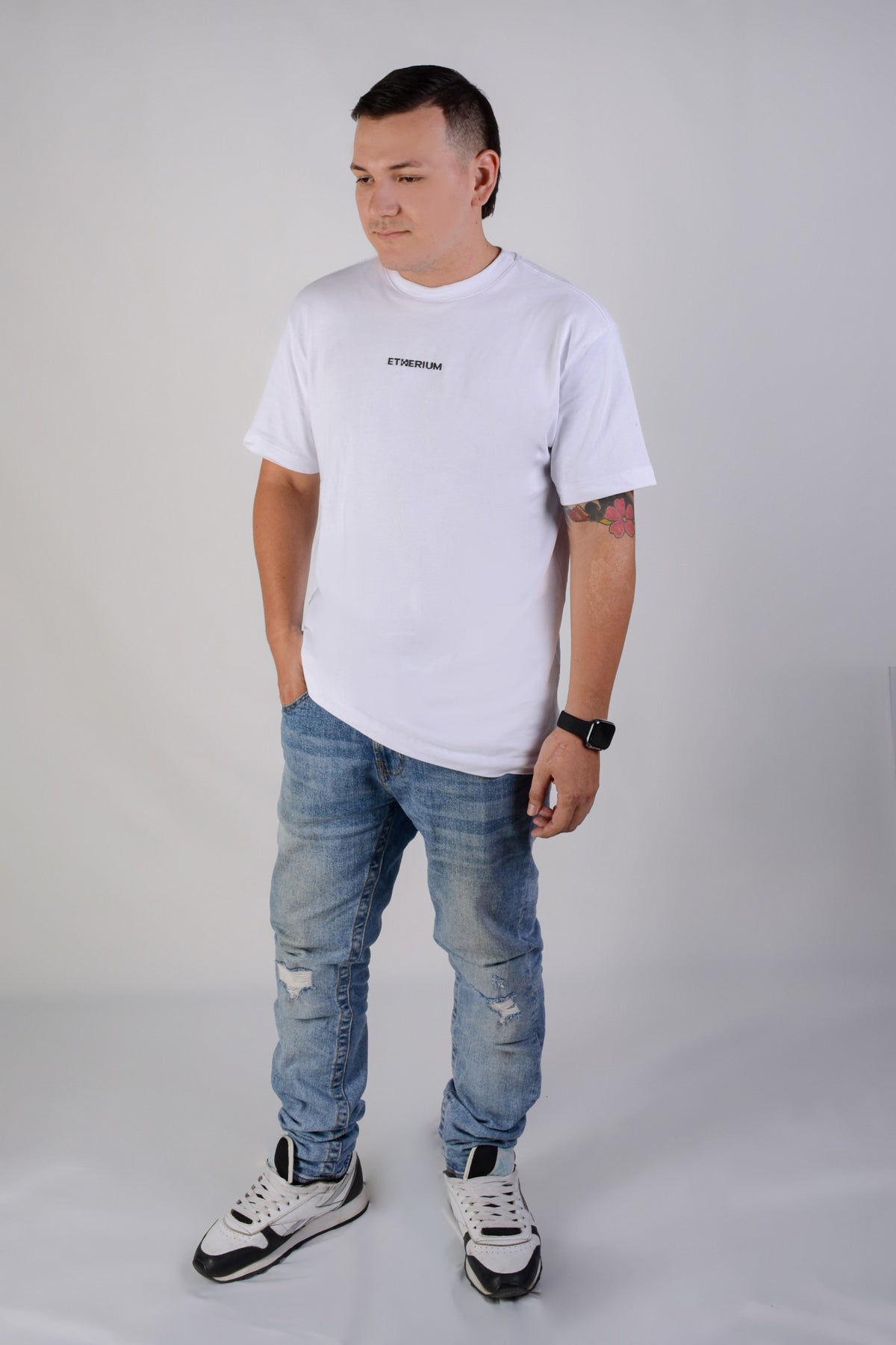 ENROQUE II · REGULAR T-SHIRT